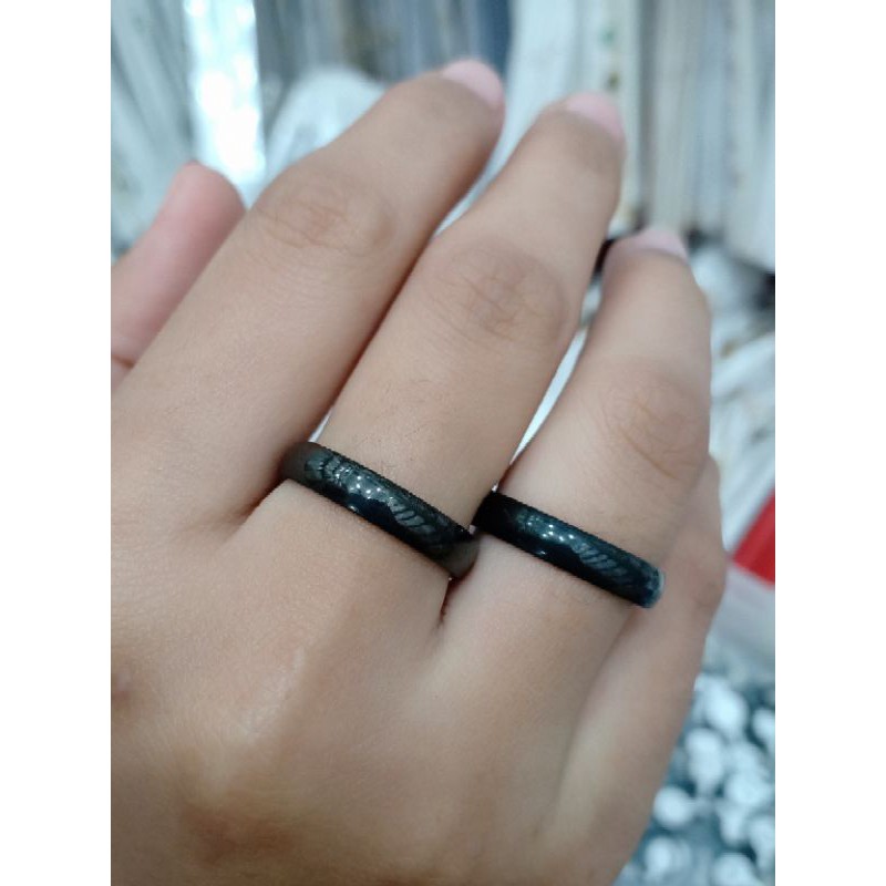 Cincin couple titanium polos anti karat 002