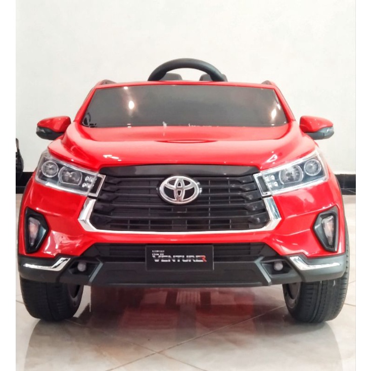 Mobil Mainan Remot Aki Cas Anak Toyota Venturer [tipe M-7288]