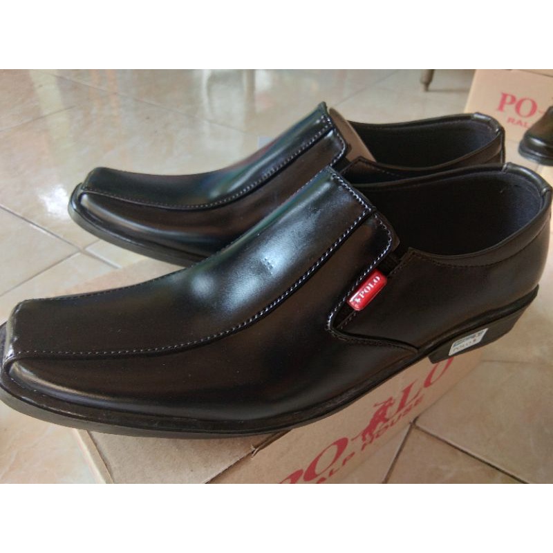 sepatu Pantofel pria casual/sepatu resmi/Sepatuformal/ kantor/sepatu kantor berkwalitas/sepatu harian/sepatu terlaris /sepatu pantofel terlaris /sepatu murah meriah/Sepatu pantofel hitam/ kantor mewah