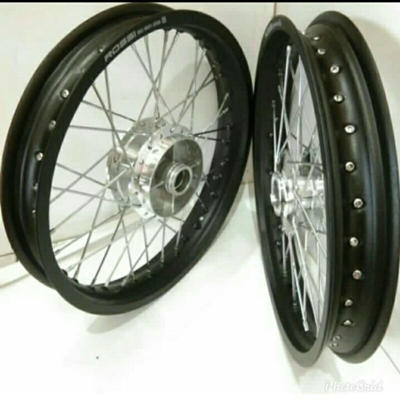 Paket Velg Rossi SupraX125 - Karisma - Velg Tromol Jari Jari Siap Pasang Dimotor Honda SupraX125 - K