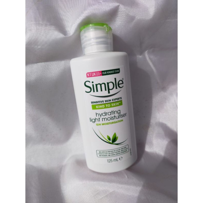 //PRELOVED// Simple Light Moisturizer