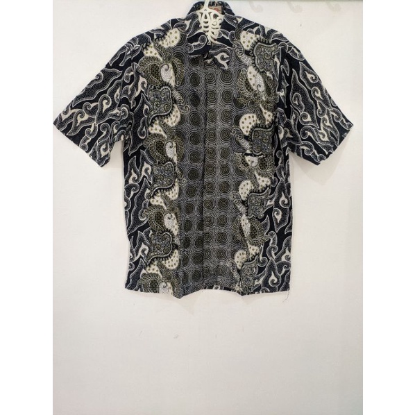 Baju Kemeja Batik Tangan Pendek Motif Mega Mendung Biru Navy Cowok Pria Preloved