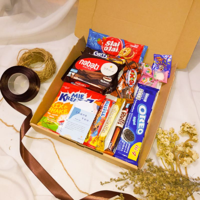 

KADO ULTAH KADO COWOK KADO CEWEK / HADIAH ULTAH / GIFT COWOK CEWEK