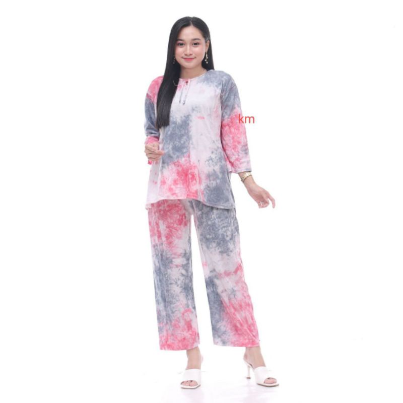 SETELAN KAOS PEREMPUAN DEWASA JUMPUTAN TIEDYE ONE SET ABSTRAK BAJU  PIYAMA WANITA KEKINIAN TERMURAH TERBARU