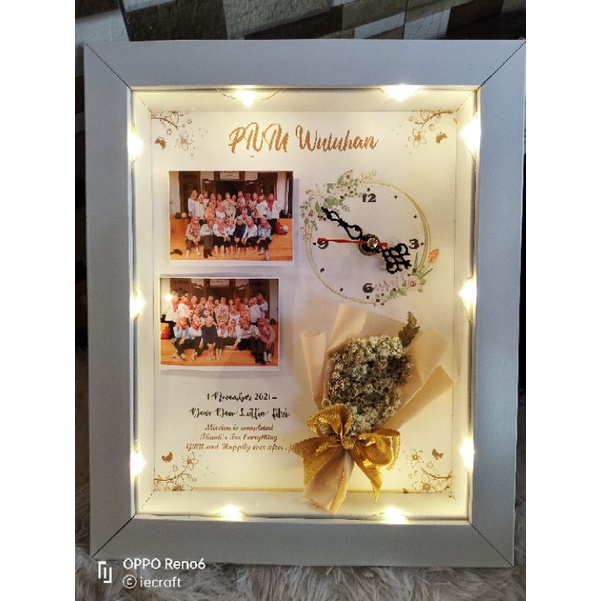 1 HARI JADI 20x25 cm Flower in Frame include jam Polaroid Frame + jam hidup Kado Pernikahan Kado Ulang tahun Kado Anniversary Kado Wisuda Kado Ultah Kado Tunangan Kado Unik