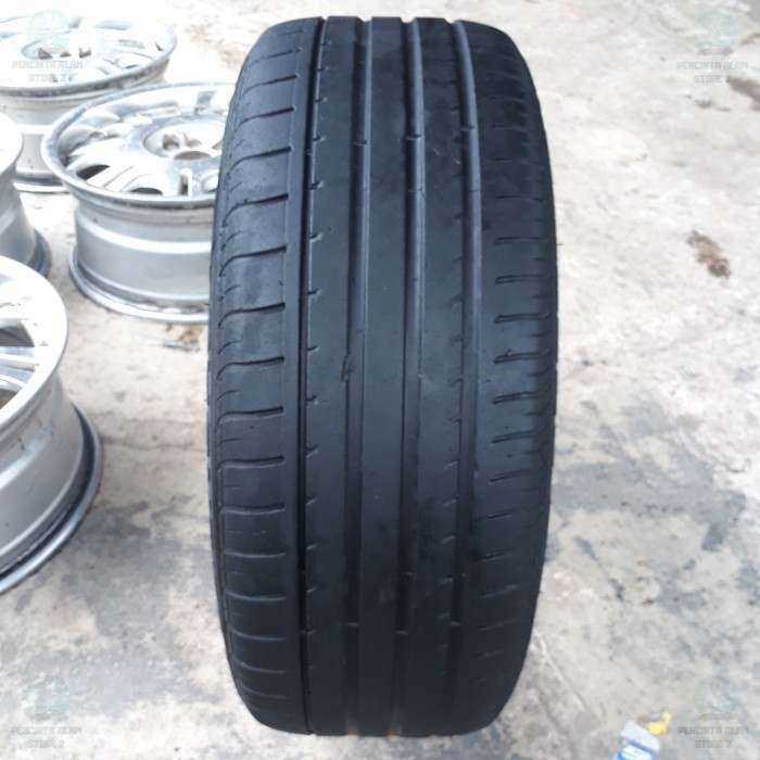 BAN GT CHAMPIRO HPY 215/45 R17