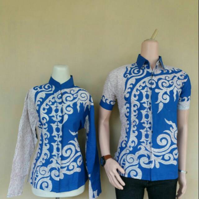 Couple batik biru