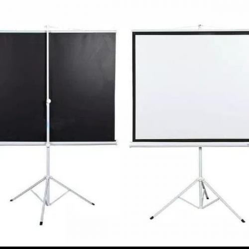 Tripod Screen Focus 84 inch