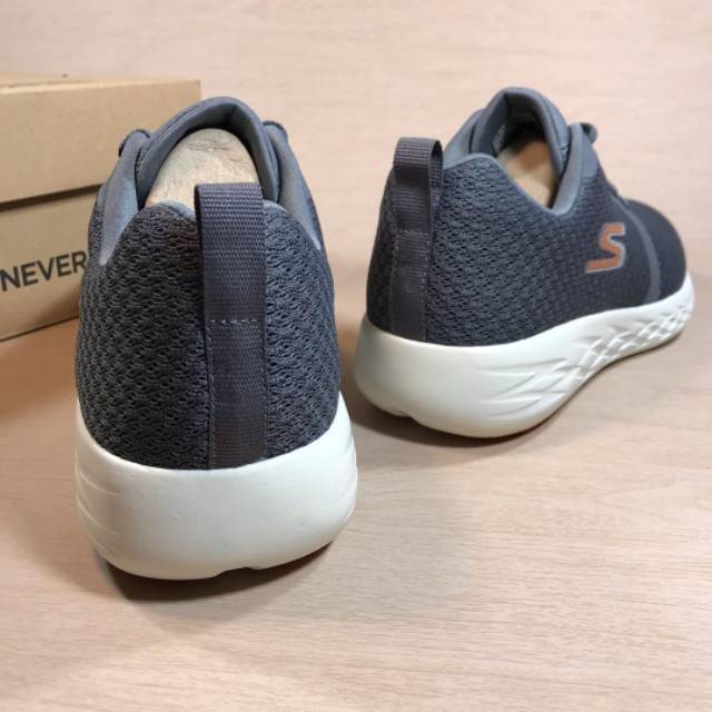 skechers go run 600 mens orange