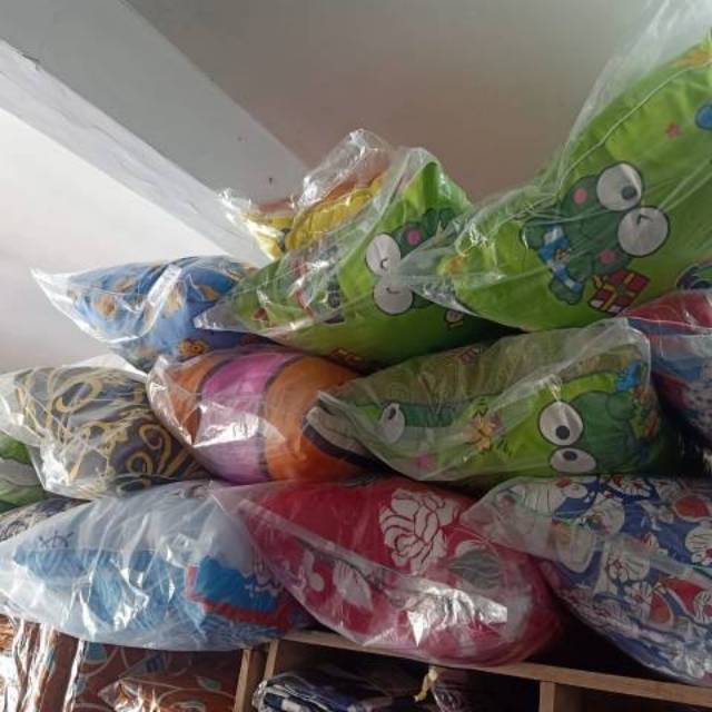 bantal cinta, bantal panjang