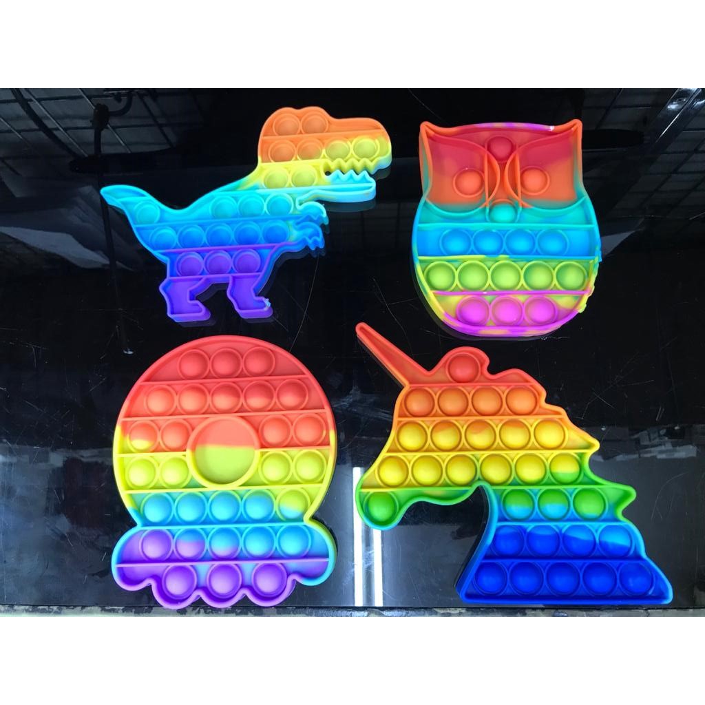 MOTIF KIRIM ACAK - POP It KARAKTER RAINBOW Mainan sensorik Murah Gelembung viral Tiktok pencet