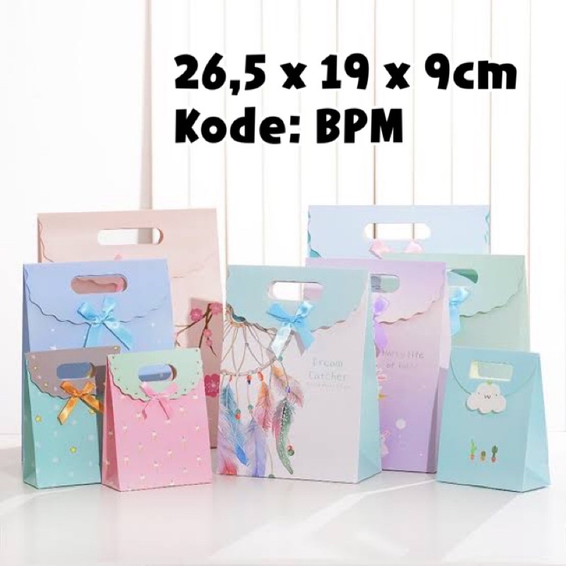 bag kado paper bag kado goodie bag tas kertas gift bag tutup pita bpm medium sedang 26,5x19x9 cm tas kado bag kado tutup bag pita import tebal