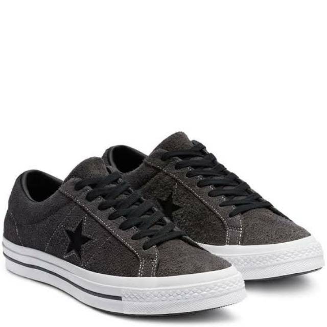 converse one star almost black