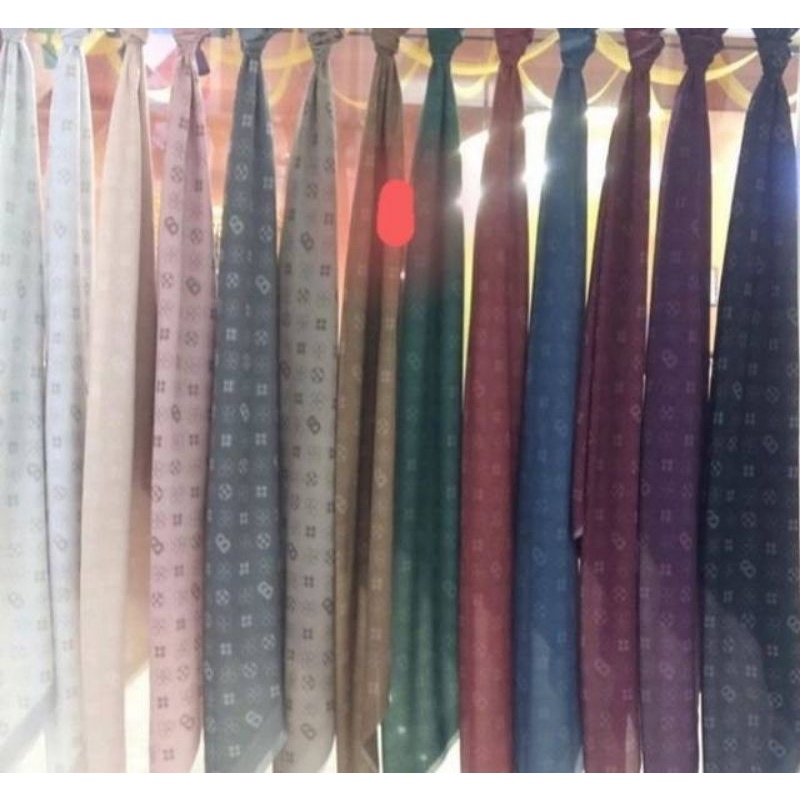 preloved monogram buttonscarves warna BRUSH as is as item ( SOLD SOLD SOLD SOLD JANGAN DICHEKOUT)