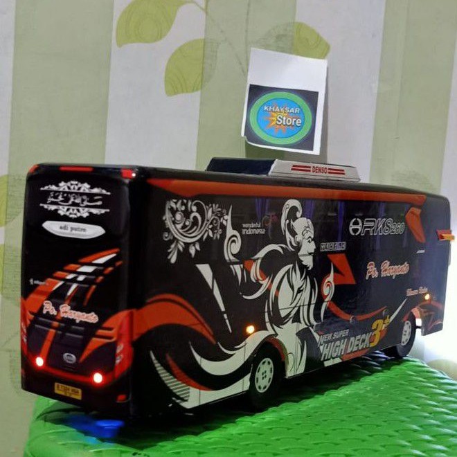 Miniatur Bus bis / mainan bus bis Haryanto wayang BIMA + Lampu