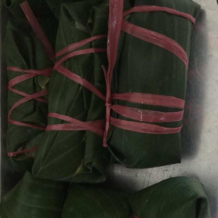 

Lontong Ayam (Kue2 Basah Pre-order)