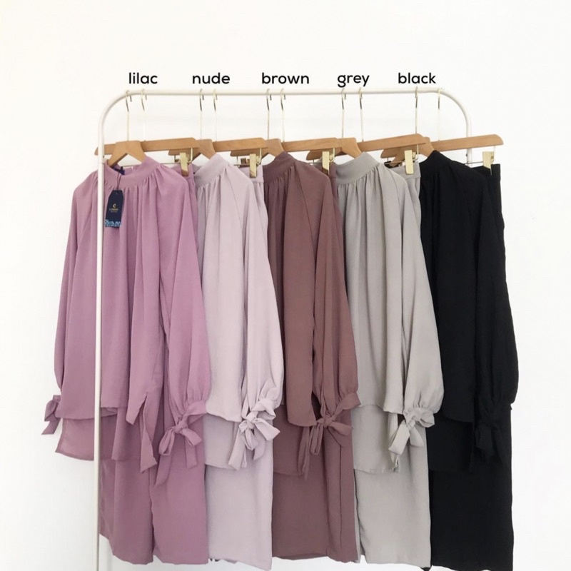 One Set Loona By Cordy CHS199-2