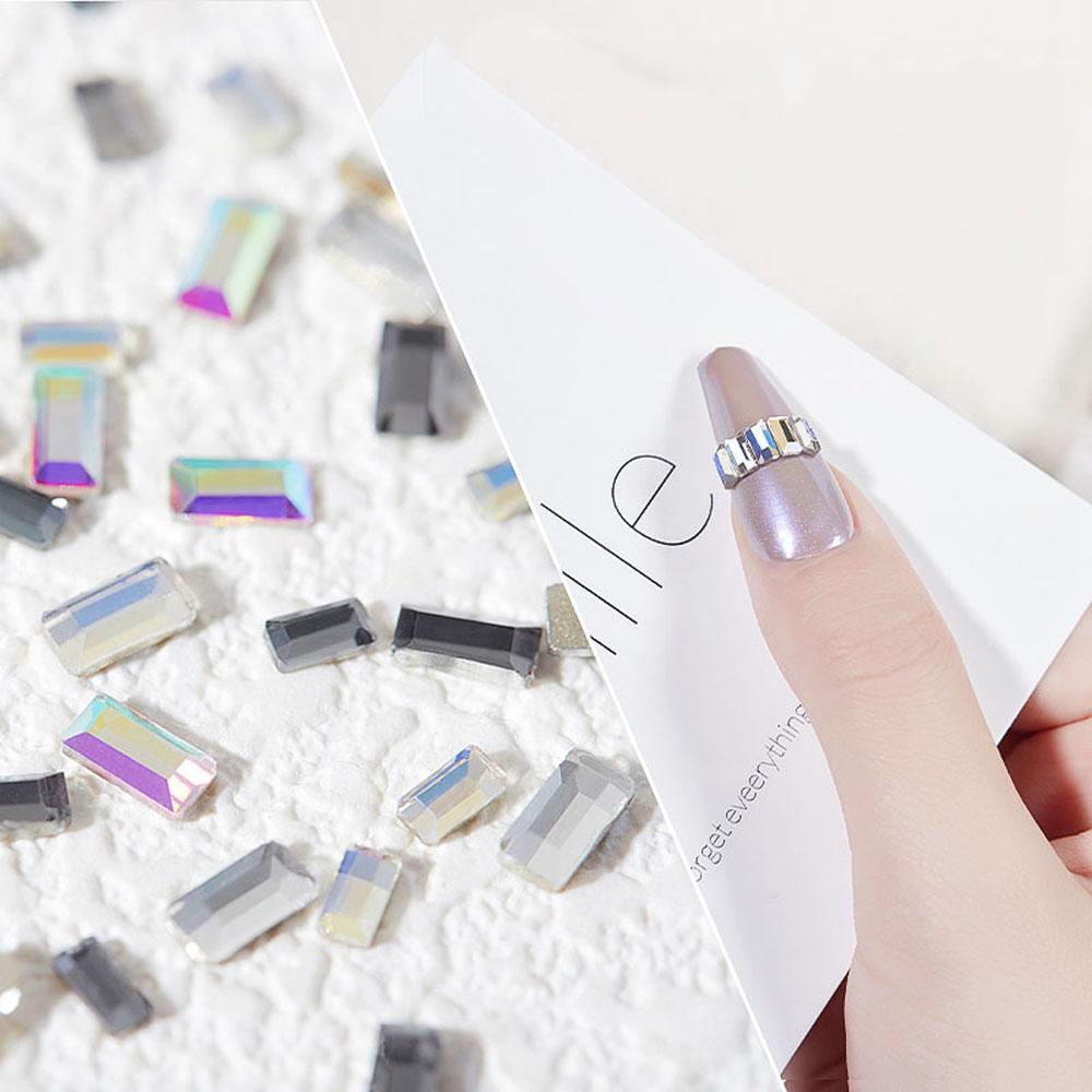 Agustina Nail Art Rhinestones Warna-Warni 30Pcs Geometri Bentuk Kubus Persegi Panjang AB Kristal Dekorasi Kuku