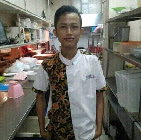 Maura Couple - Sania Ruffle Batik Couple Ori Ndoro Jowi Dnt Garansi Termurah Shopee  L