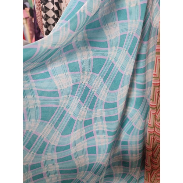 

Kain Ceruty Motif Vn-94 | Harga per 0,5 meter