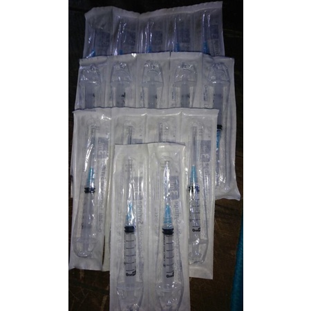 

Jarum Suntik Alat Untuk Pengeleman Akrilik