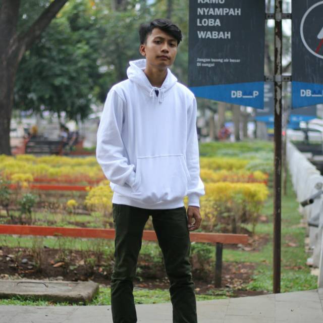 Hoodie Polos Putih