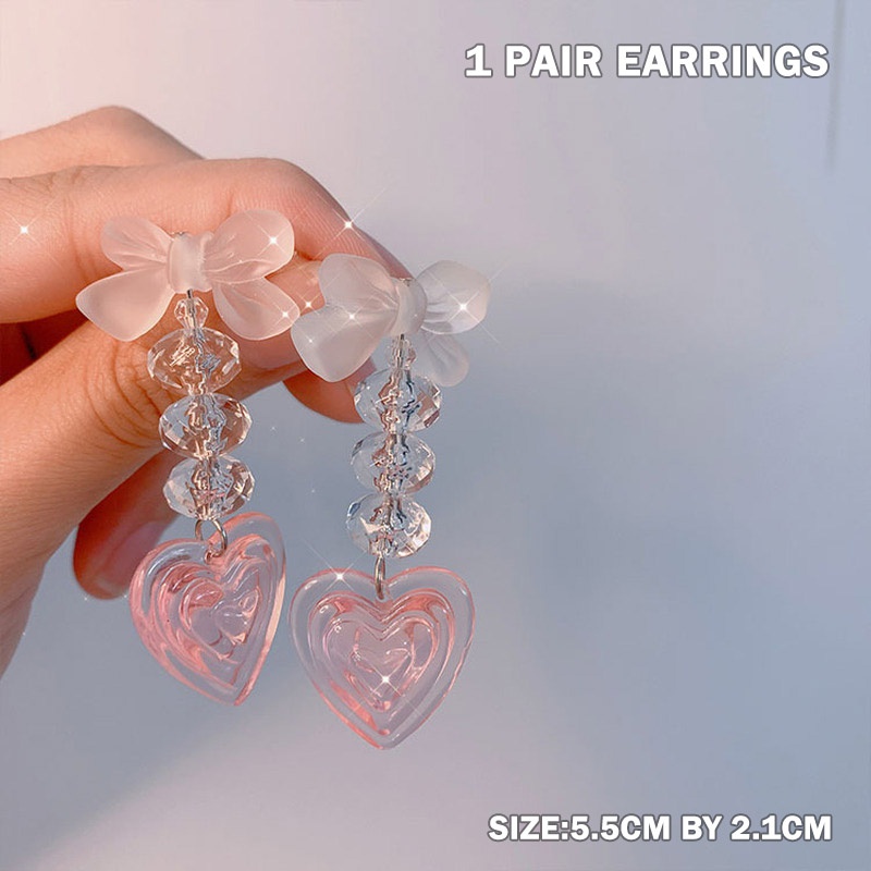 Anting Panjang Bentuk Hati Warna Pink Bahan Resin Gaya Korea Vintage Untuk Wanita