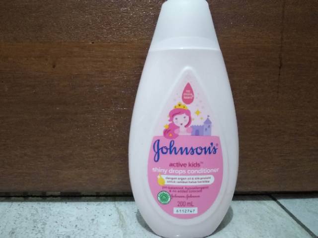 Johnson’s Active Kids Shampoo 100ml