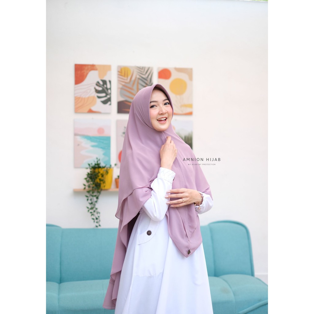 Hijab instan warna ungu muda / Khimar Adeeva by amnion hijab dua layer
