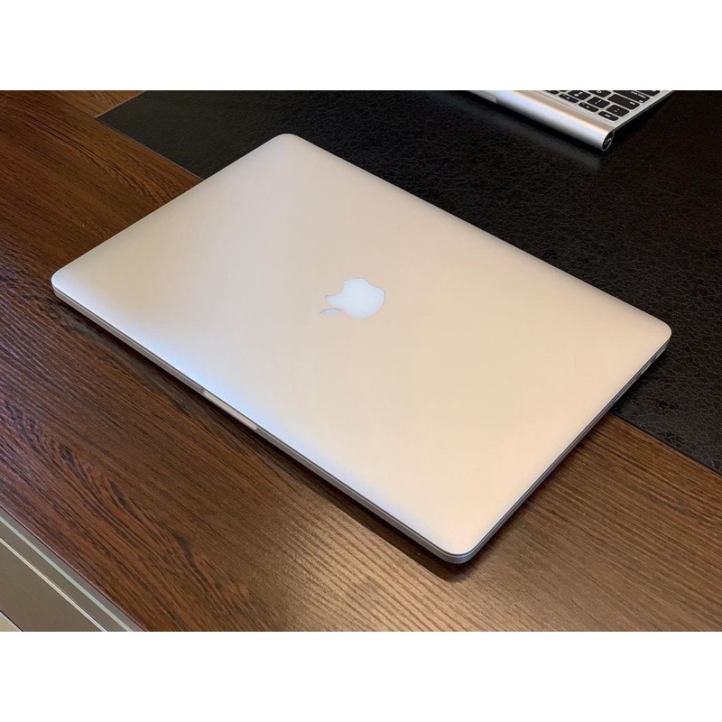 Macbook pro Retina 15 inch 2015 Ram 16Gb Ssd 256Gb intel i7