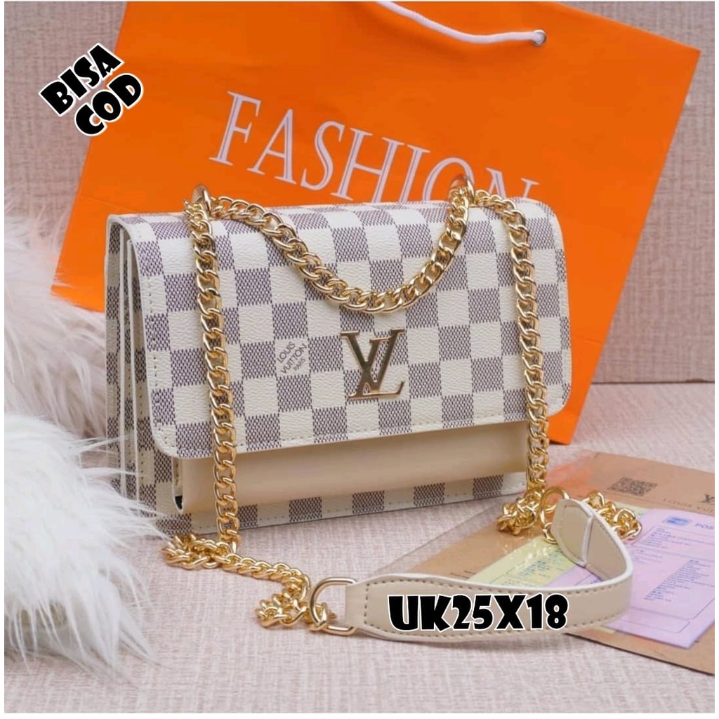 Tas selempang wanita import terbaru 2021 premium original Tas wanita  import Tas wanita terbaru Tas 