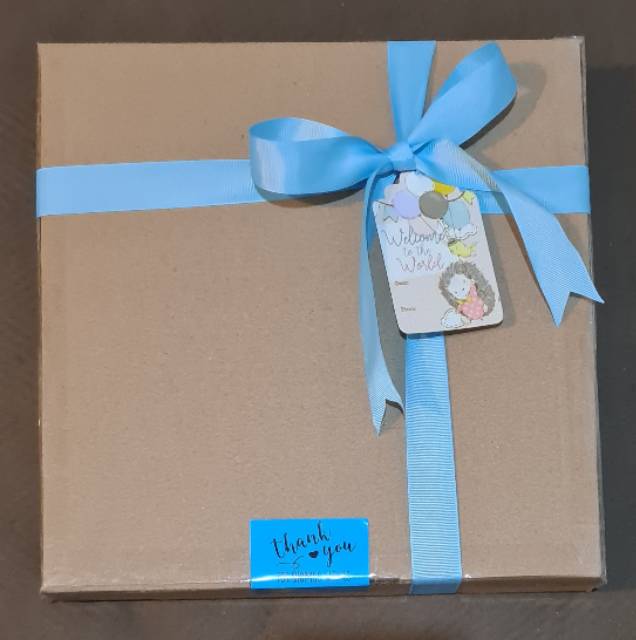 

Gift Box Wrap Services untuk Kado Ulang Tahun atau Kado Newborn Baby