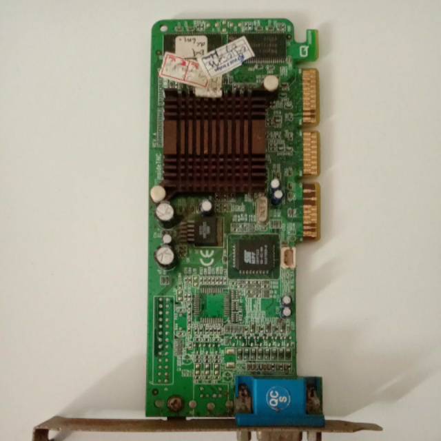 Vga agp 8x memoery 32 mb
