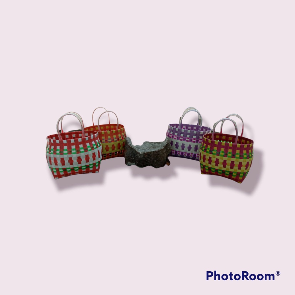 Tas Anyam/Anyaman Plastik/Souvenir nikah/Tas Jali /Hampers/Berkatan | Motif Random (usrok mblenduk)