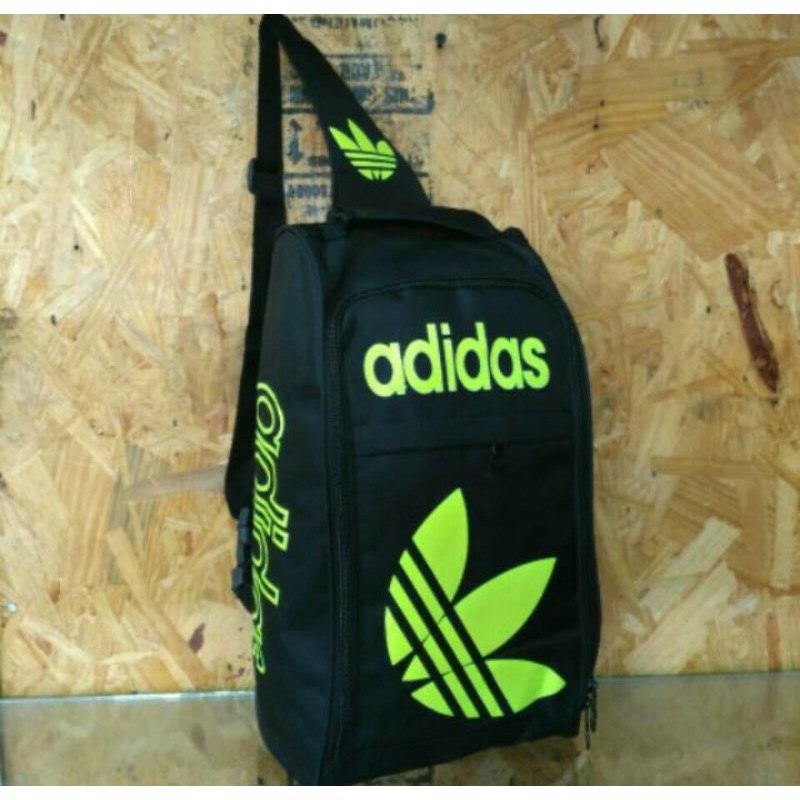 TAS SEPATU FUTSAL / TAS BOLA  ADIDAS / TAS OLAHRAGA / GYM / TAS SEKOLAH /  TERBARU