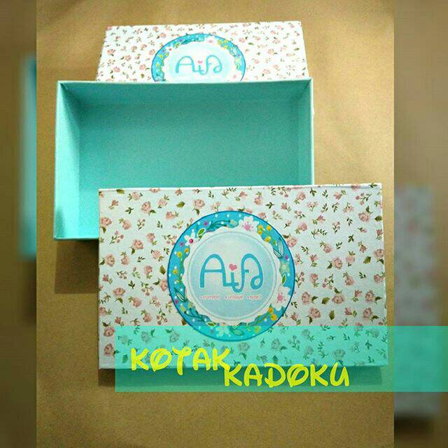 

Kotak kado ukuran 26x16x6/ custom kotak/ kotak seserahan