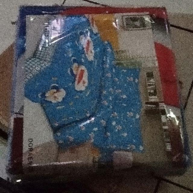 Sprei Motif Doraemon 3d Set 180x200 / 120x200 / 100x200