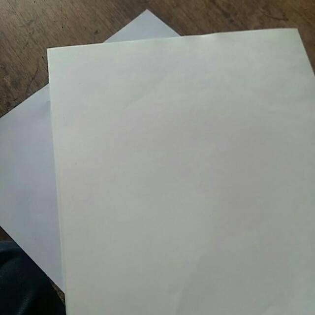 

Kertas Brief card / BC import 200gr natural white / putih tulang / mangkak custom size