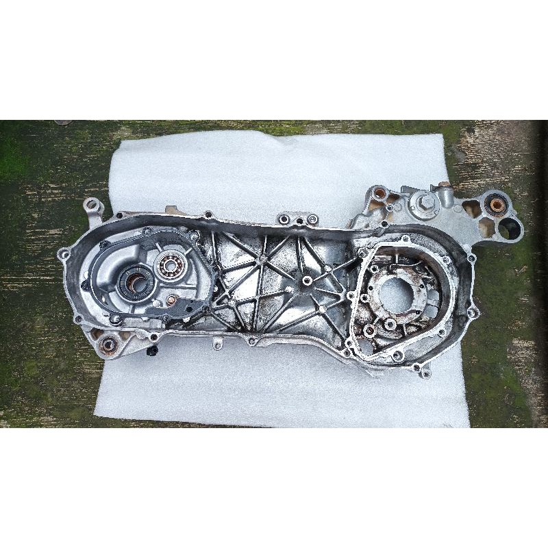 Crankcase krengkes mio j x ride mio gtblok tengah sebelah kiri secon