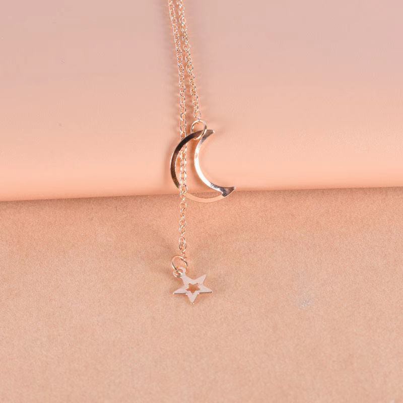 [COD] Kalung Rantai Liontin Bulan Sabit Simple Elegan Adjustable untuk Wanita