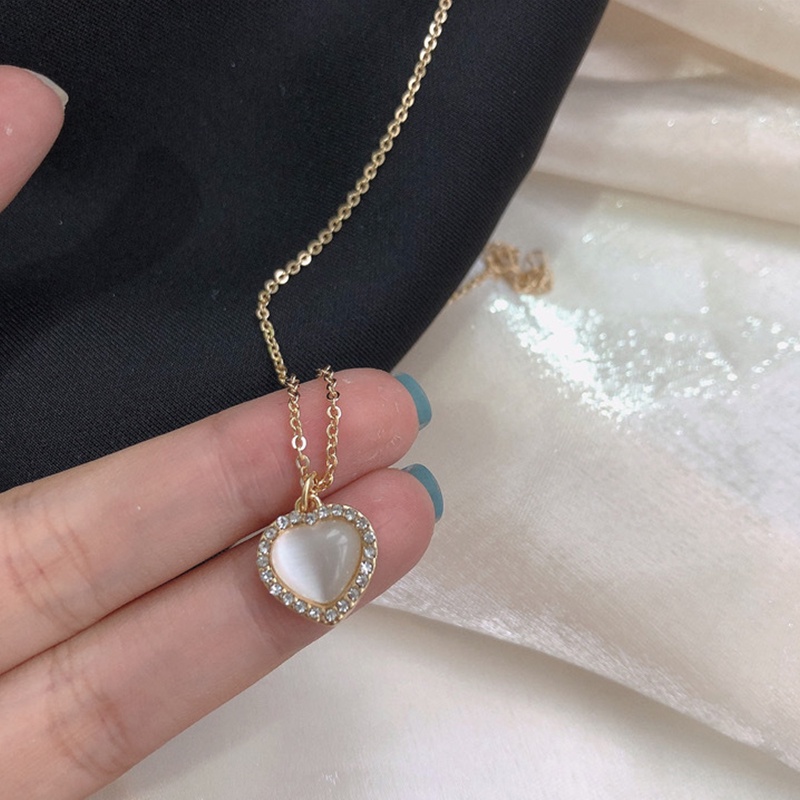 Kalung Liontin Opal Bentuk Hati Aksen Berlian Imitasi Gaya Korea Untuk Wanita