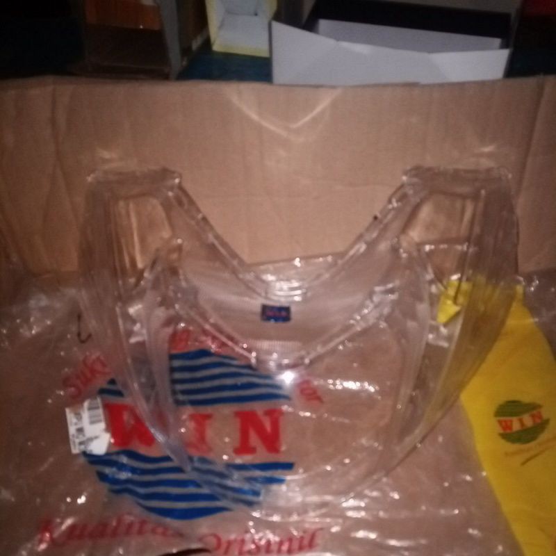 mika lampu depan.kaca lampu depan mio m3 mio z