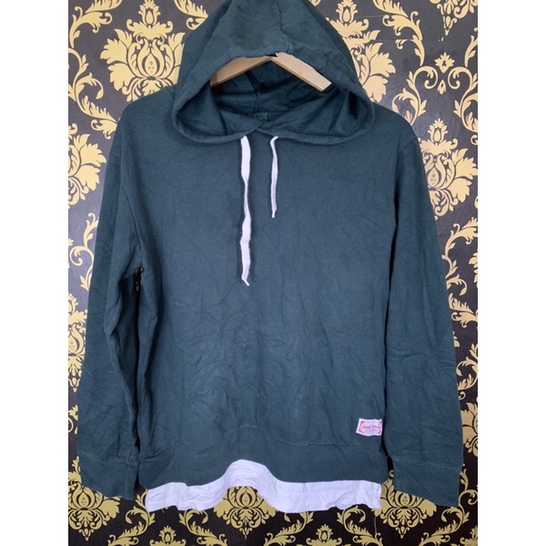 hoodie basic hijau botol second