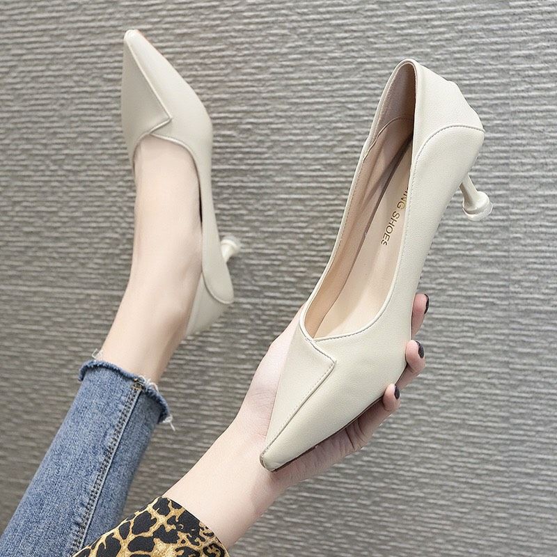 ( AMOUR ) High Heels Wanita Fashion Import / Sepatu Wanita Heels Kerja T-928