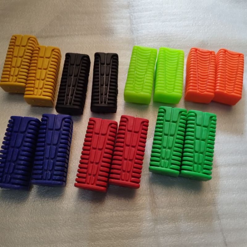 Footstep Karet Depan warna Universal