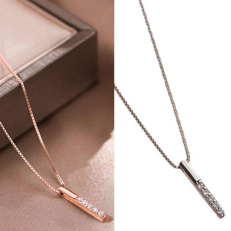 Kalung Rantai Klavikula Desain Garis Vertikal Aksen Berlian Bahan Zirkon Warna Silver Untuk Wanita