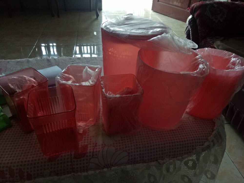 Family Mate Square With Box