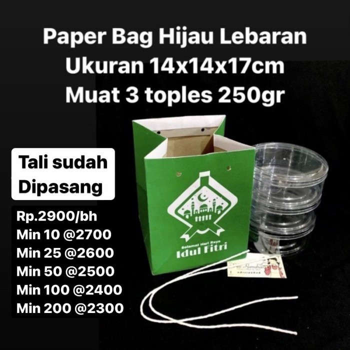 

PROMO Paper Bag Hijau Lebaran Ukuran 14x14x17cm Muat 3 toples 250gram