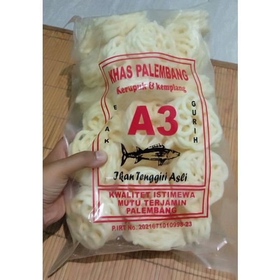 

kerupuk khas palembang mawar