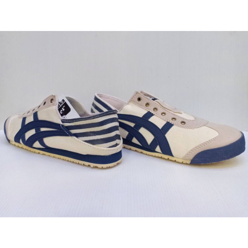 ONITSUKA TIGER SEPATU SLIP ON PARATY